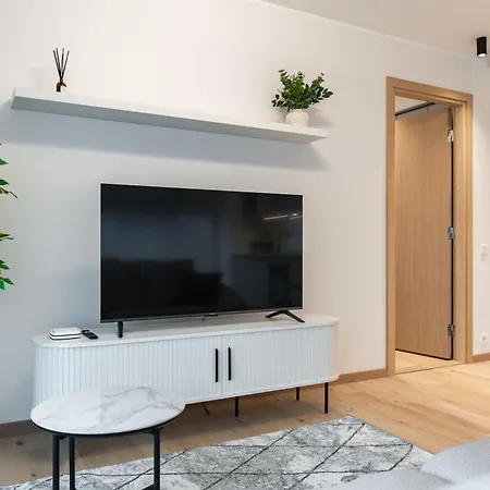 Sea View In Kalaranna District With Balcony And Free Parking * Tallinn