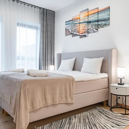 Sea View In Kalaranna District With Balcony And Free Parking Tallin