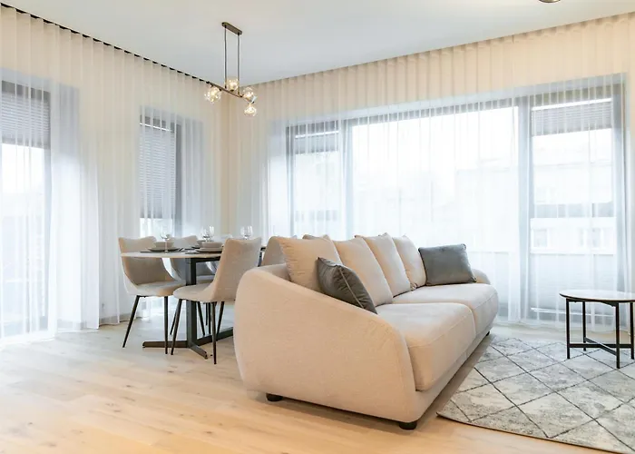 Sea View In Kalaranna District With Balcony And Free Parking Apartamento