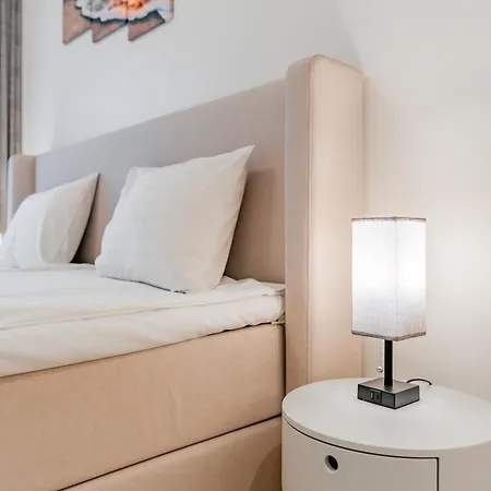 Sea View In Kalaranna District With Balcony And Free Parking تالين