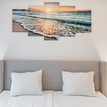 Sea View In Kalaranna District With Balcony And Free Parking شقة تالين