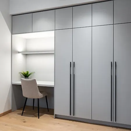 Sea View In Kalaranna District With Balcony And Free Parking شقة تالين